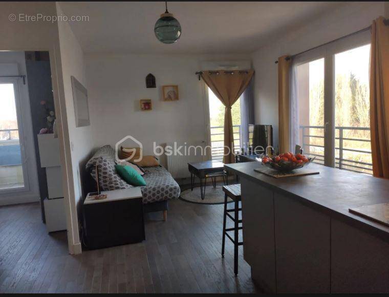 Appartement à SAINT-PIERRE-DU-PERRAY