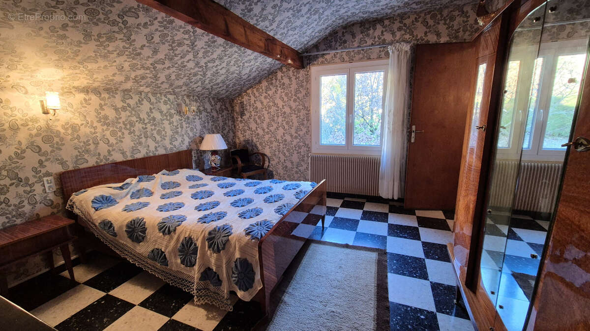 Maison à LAMALOU-LES-BAINS