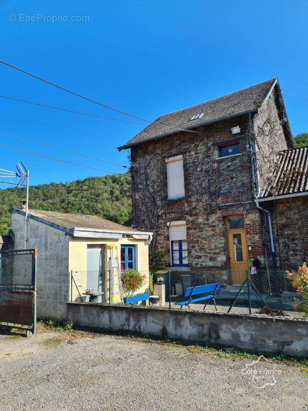 Maison à FUMAY