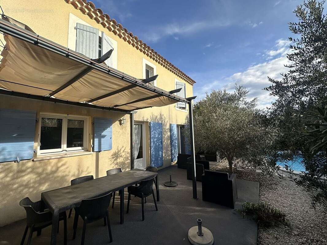 Maison à CHEVAL-BLANC