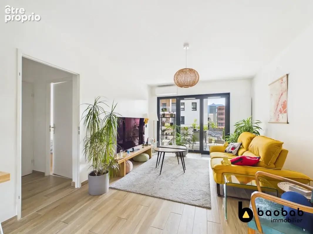 Appartement à BASSENS