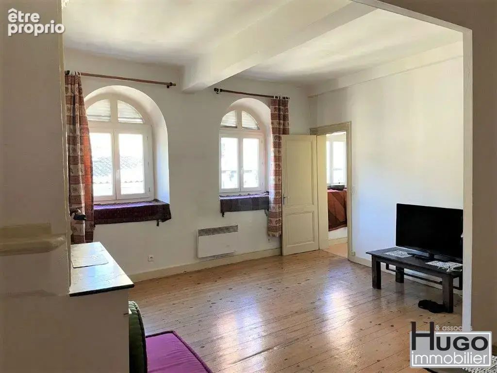 Bordeaux- cours victor hugo- secteur sauvegardé- immeuble mixte 4 lots 240m² en secteur sauvegardé ! - photo 3