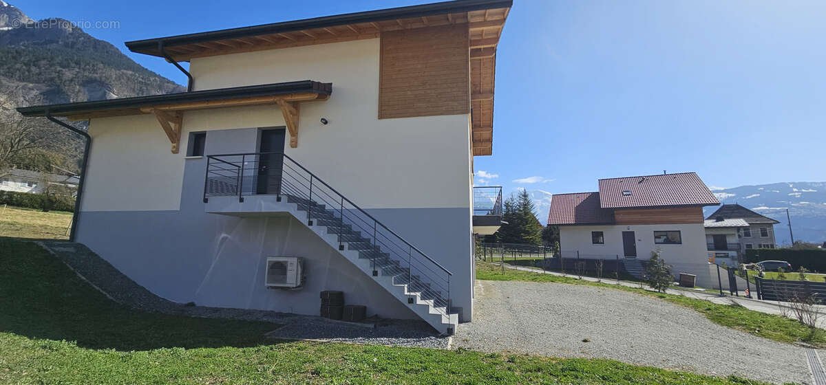 Maison à SALLANCHES