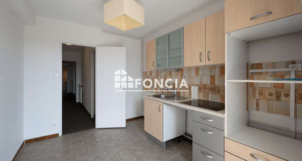 Appartement à BOURG-LES-VALENCE