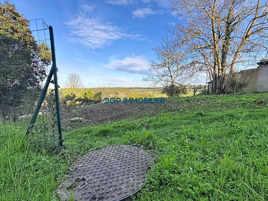 Terrain à MONTAUBAN