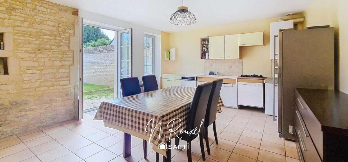 Photo 5 - Maison à ANGUERNY