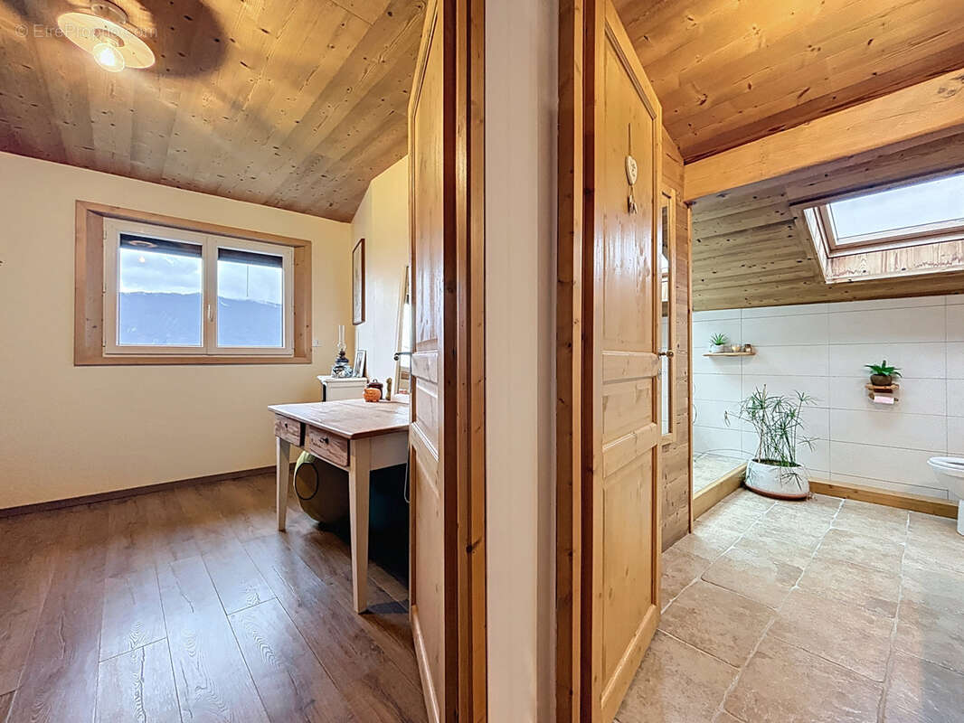 Maison à SAINT-PIERRE-DE-SOUCY