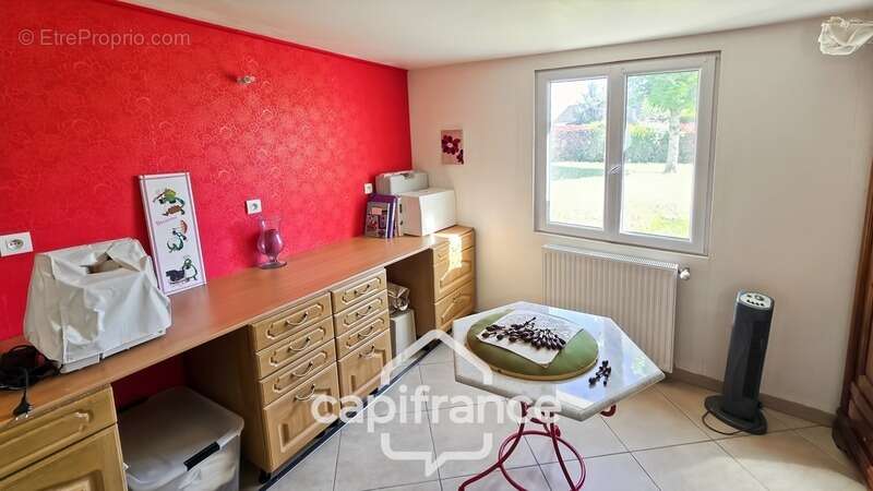 Maison à vendre 9 pièces CHALON SUR SAONE (71) - photo 14