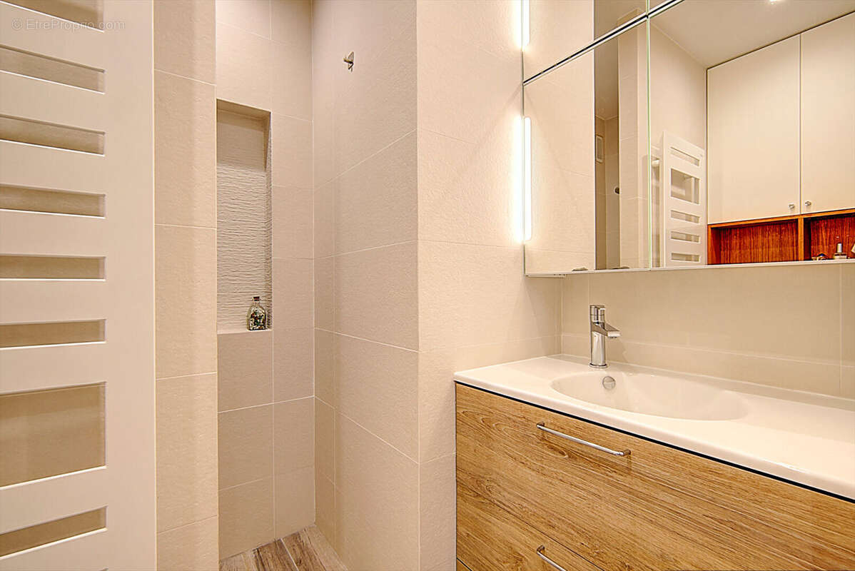 Appartement à L'ETANG-LA-VILLE