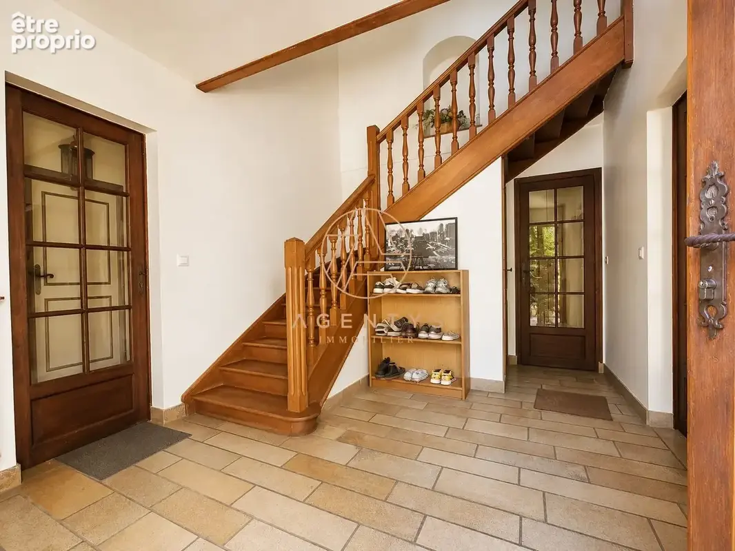 Photo Maison à Emerainville au prix de 550 000€