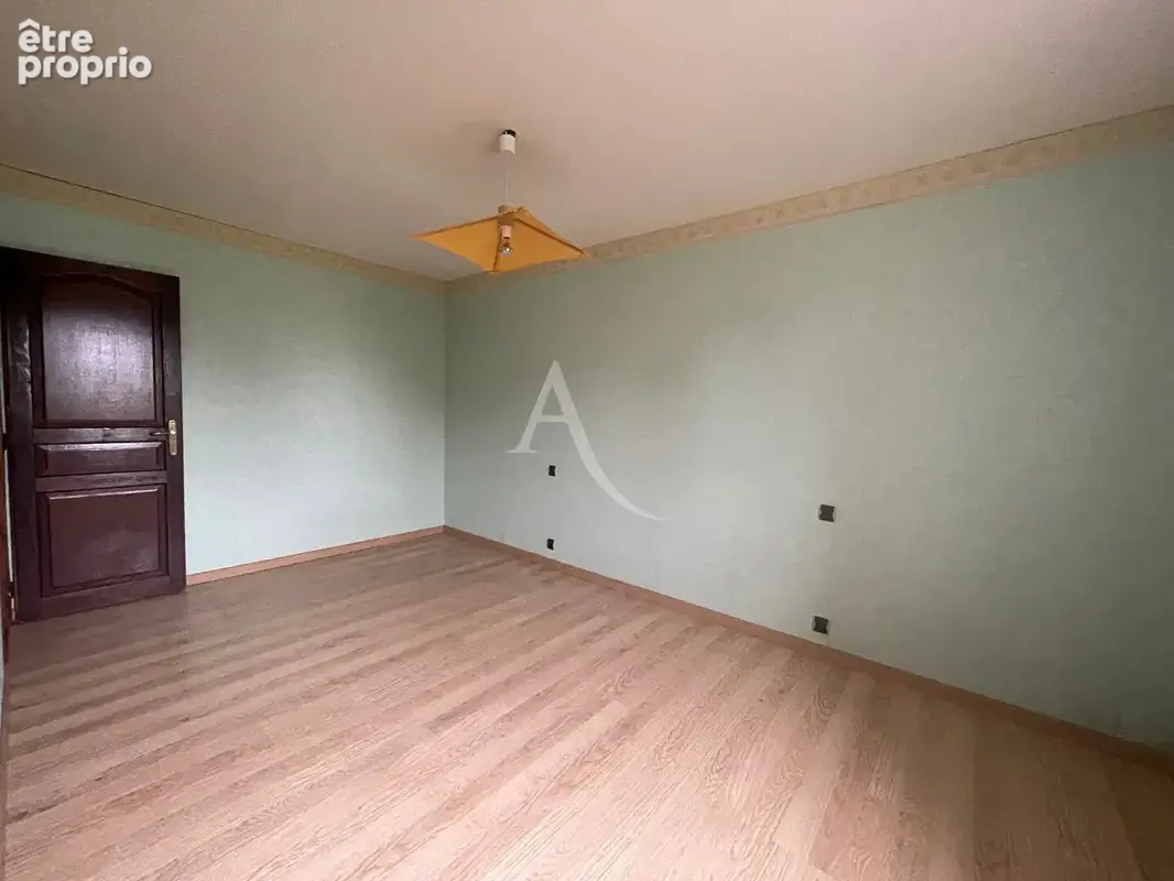 Maison au calme avec de beaux volumes - photo 6