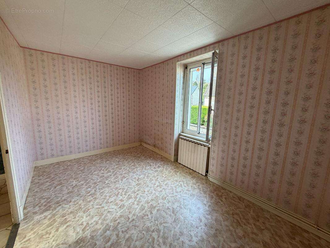 Maison à POUGUES-LES-EAUX