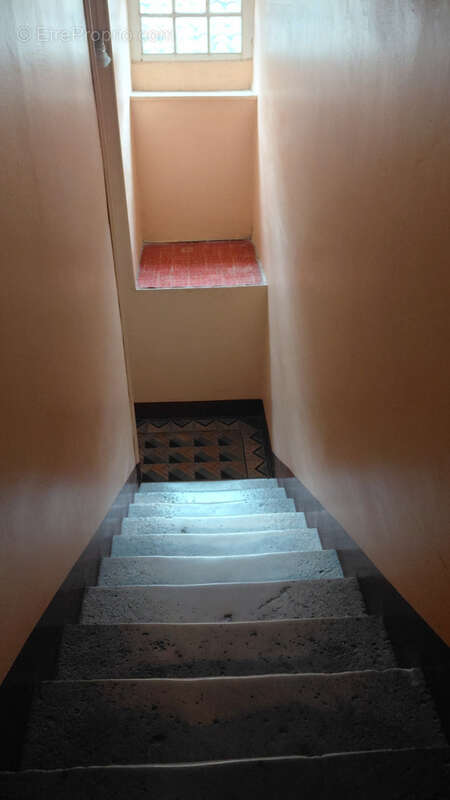 Maison à BOURG-SAINT-ANDEOL