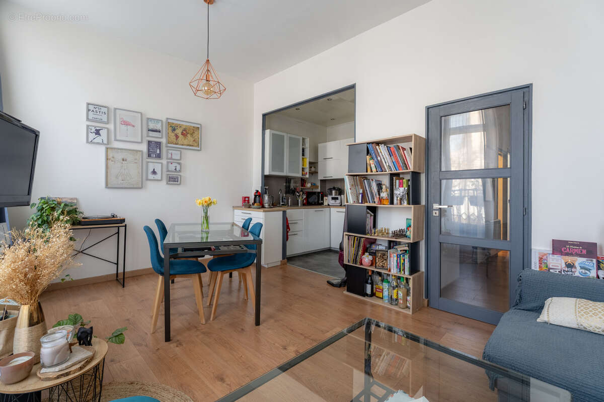Appartement à MARSEILLE-16E
