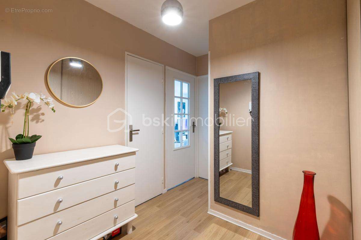 Appartement 2 pièces de 46.49 m² 77410 CLAYE-SOUILLY - photo 7