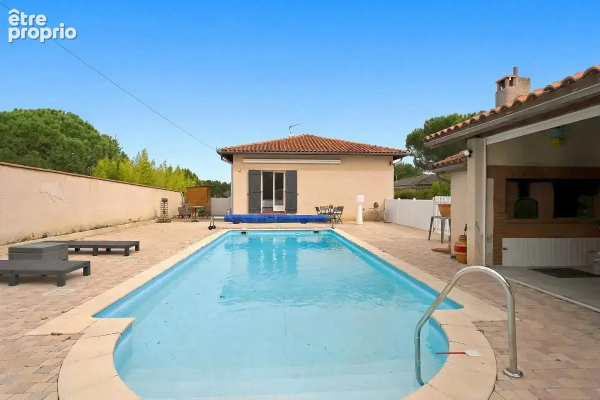 Maison 7 pièces 210 m² · à Bruguières · 210 m² · 446 000 €