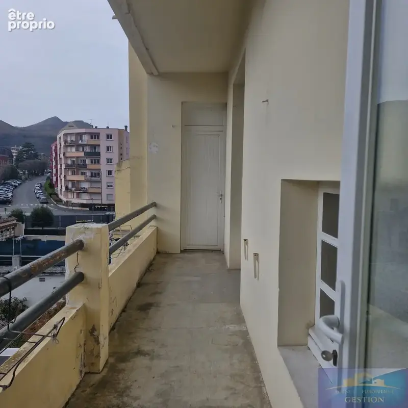 EXCLUSIVITE appartement de caractère en hyper centre de  LOURDES - photo 8
