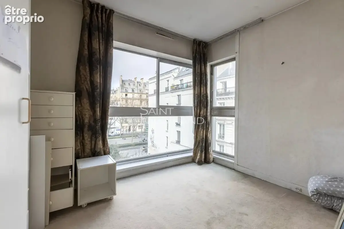 Paris 9ème Martyrs / Trudaine. 5 pièces 3 chambres. - photo 10