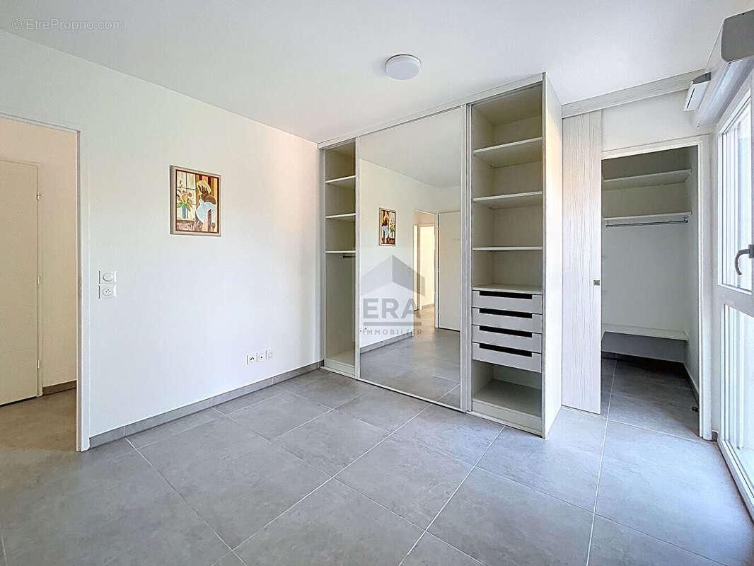 A vendre : appartement T3 de 60m2 à sainte marguerite 13009 Marseille - photo 10