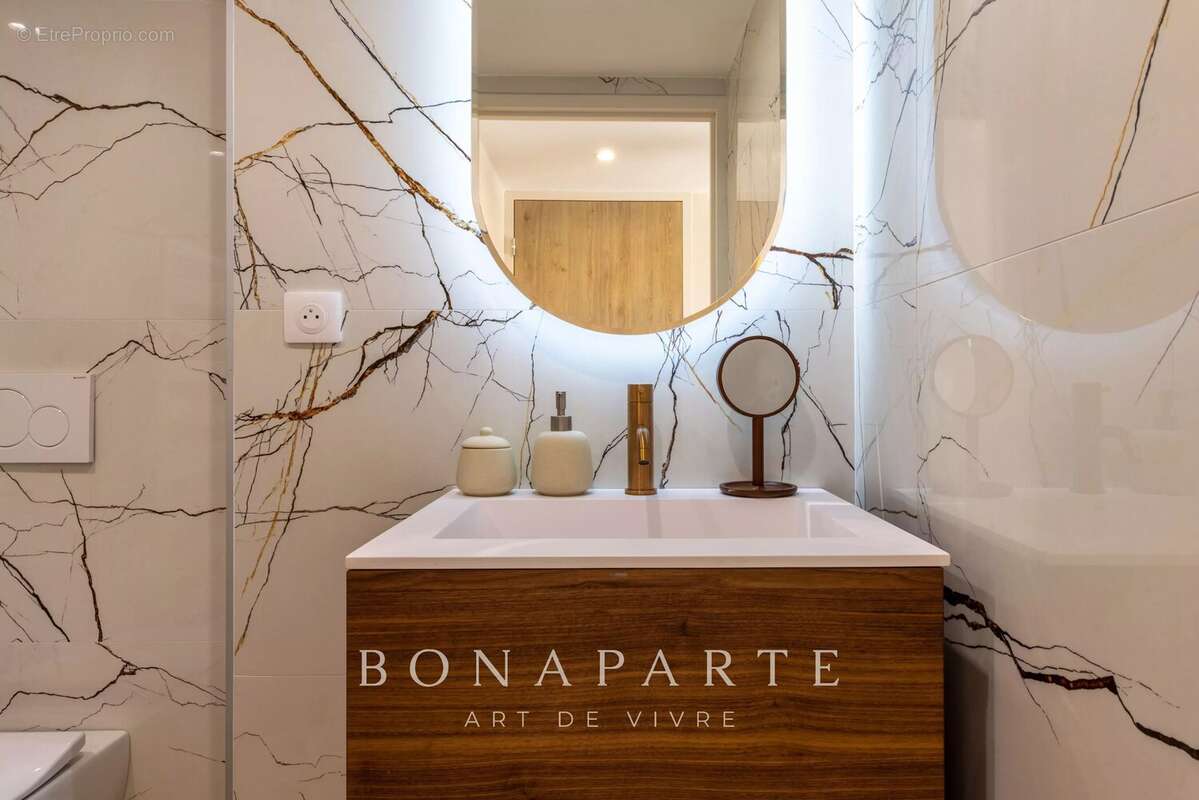 VUE MER PANORAMIQUE : Duplex d’exception de 60 m² pieds dans l’eau avec jardin privatif de 36 m² - photo 12