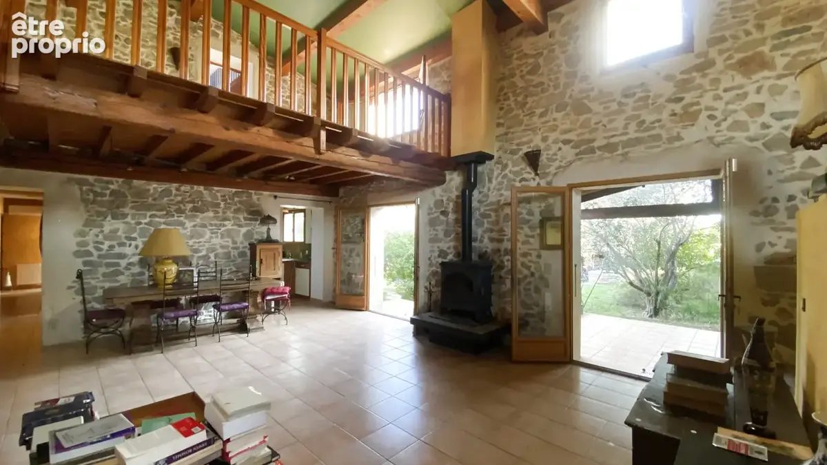 À vendre maison T4 4 faces avec garage et jardin arboré piscinable à Villedaigne - photo 3