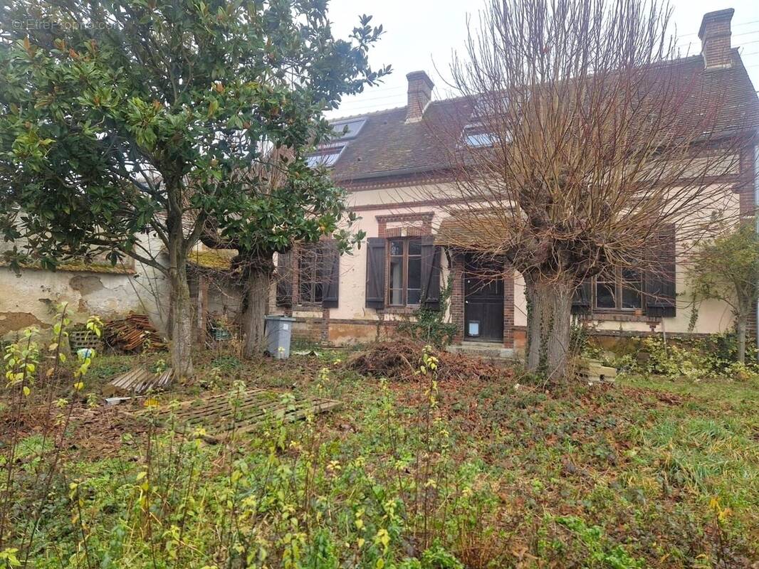 Maison à NONANCOURT