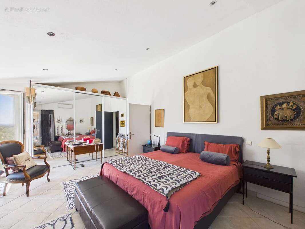 Maison à ANTIBES