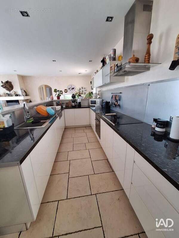 Photo 6 - Maison à LE CANNET-DES-MAURES