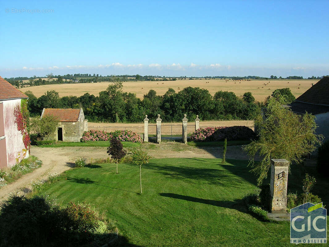 Maison à BANNEVILLE-SUR-AJON