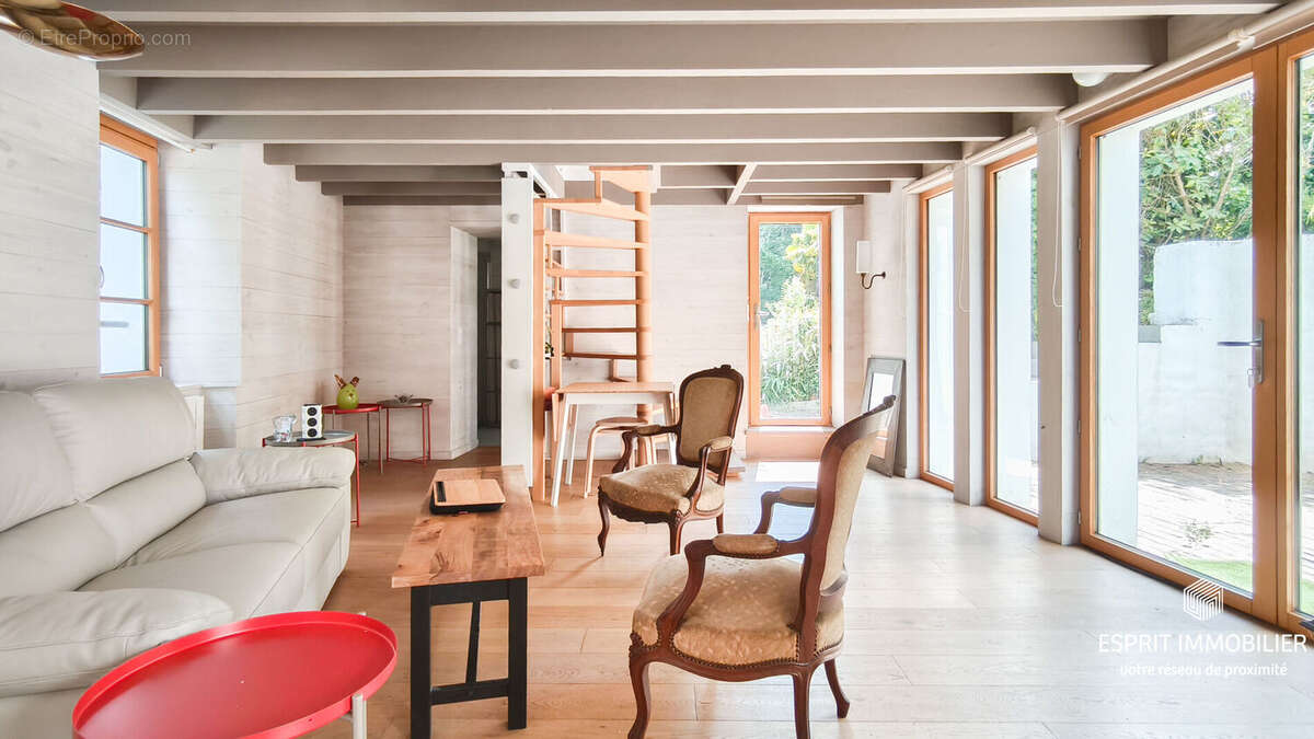 Maison à PONT-AVEN
