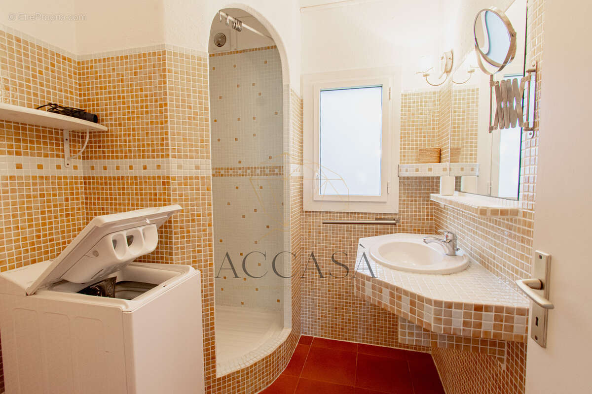 Maison à PORTO-VECCHIO