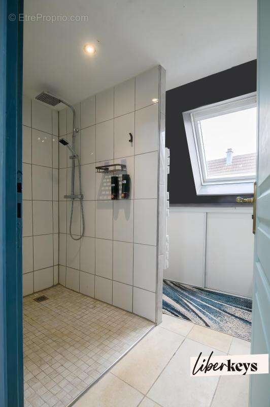 Appartement 95 m2 en duplex avec entrée indépendante et grande terrasse - photo 11