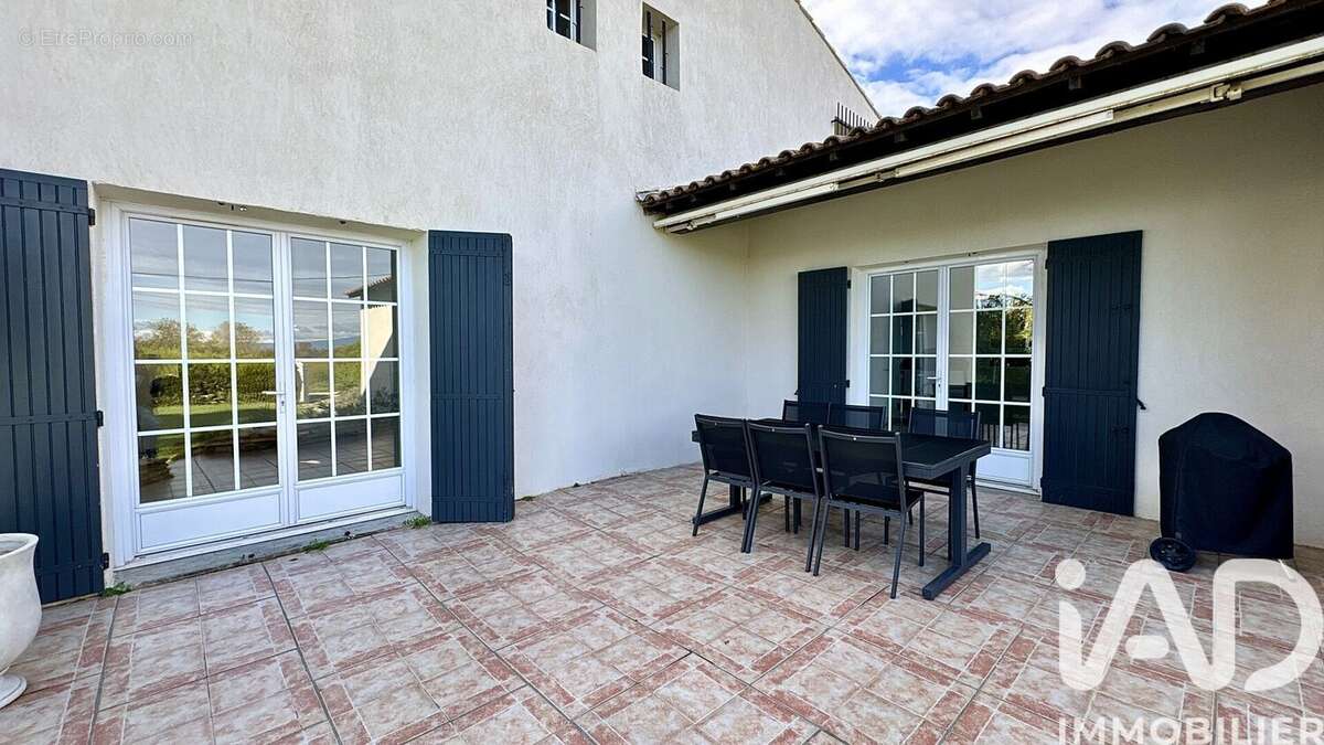 Photo 6 - Maison à JONQUERETTES