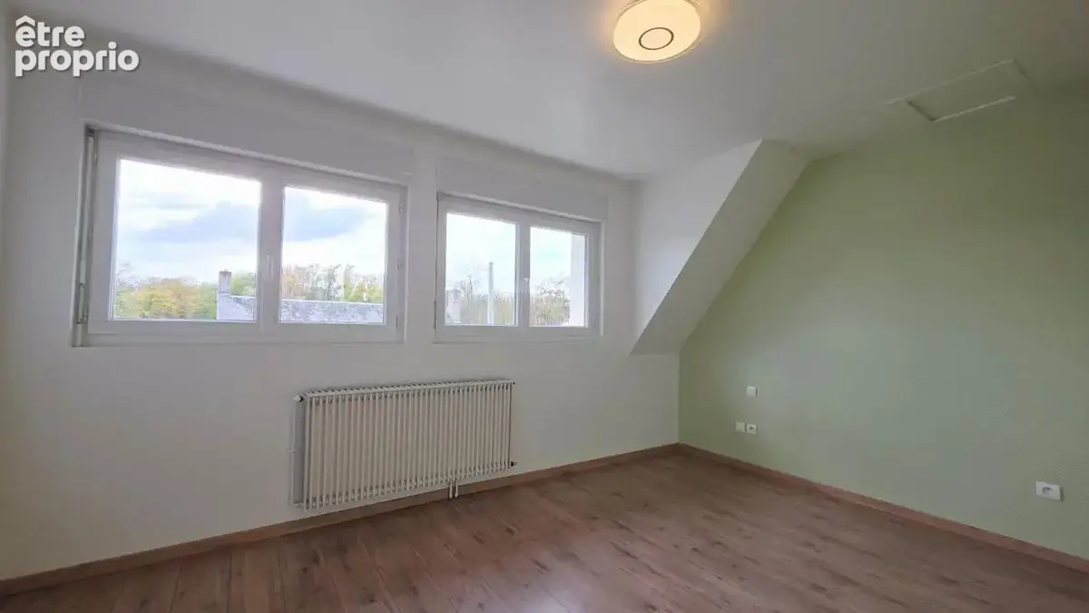 Mehun sur yevre maison renovee 3 pieces 91.6m² garage - photo 13