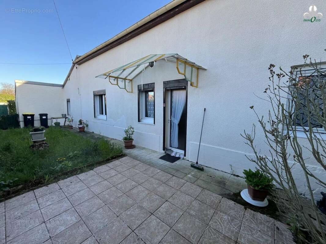 Maison à BINGES