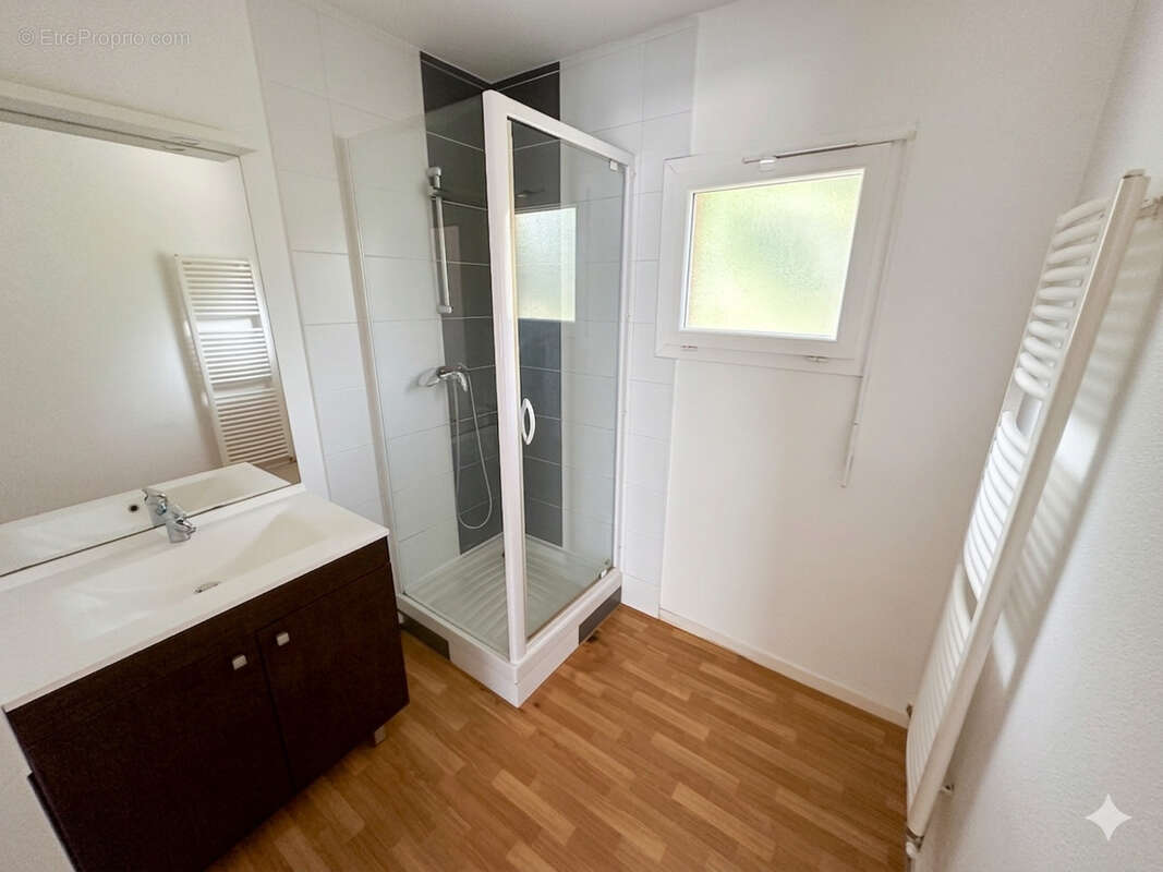 Appartement à MARTIGNAS-SUR-JALLE