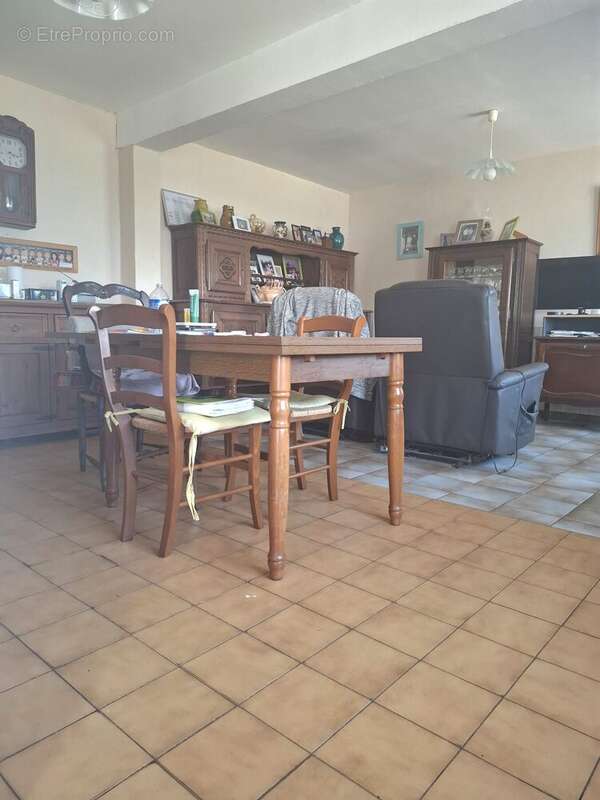 Maison à SAINTE-JAMME-SUR-SARTHE