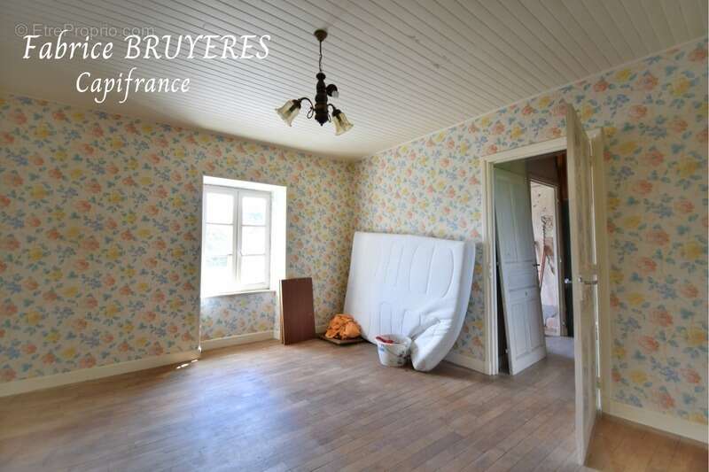 Maison à vendre EYGURANDE - photo 12