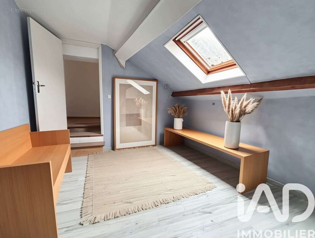 Maison 135 m² à Villeseneux  - photo 6