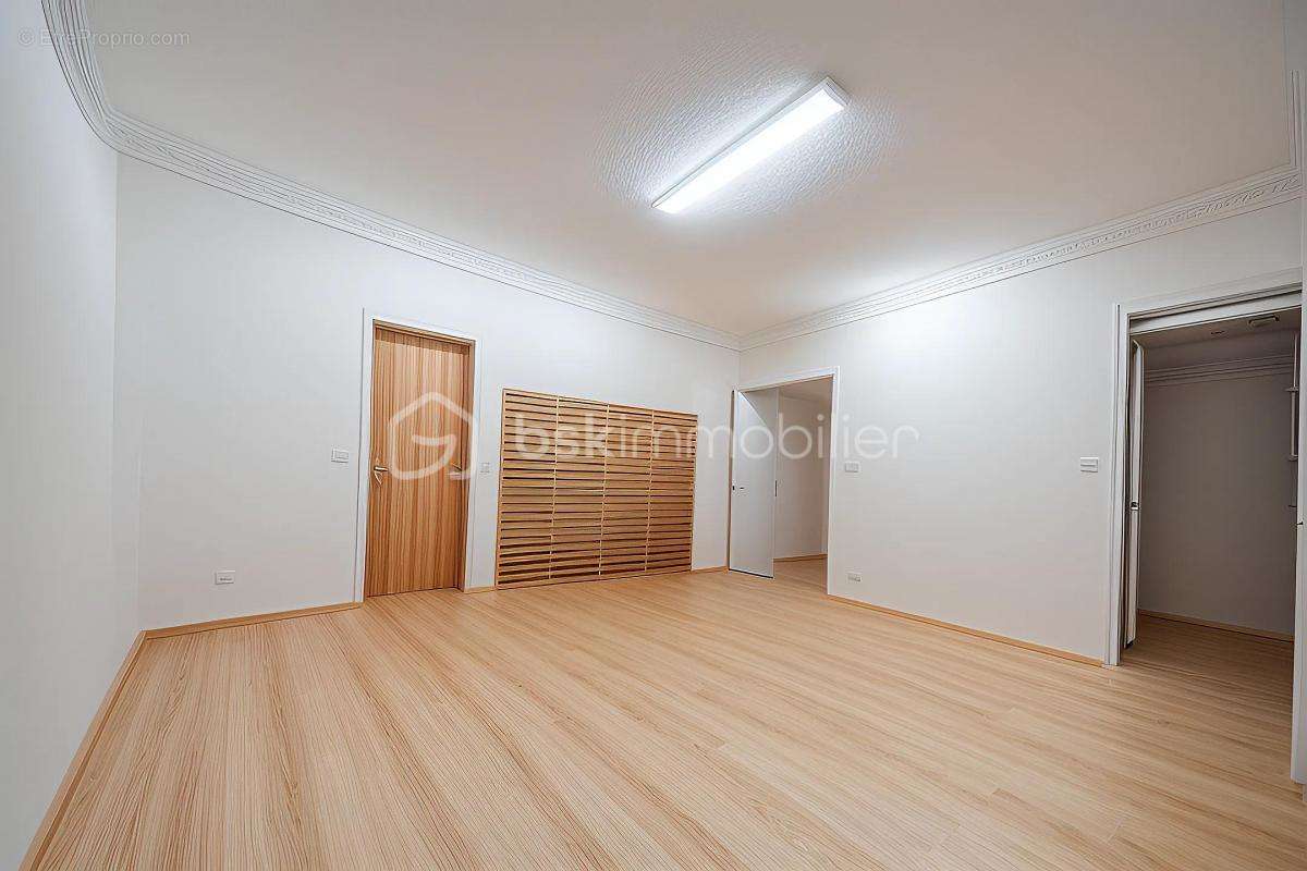 Appartement à MILHAUD