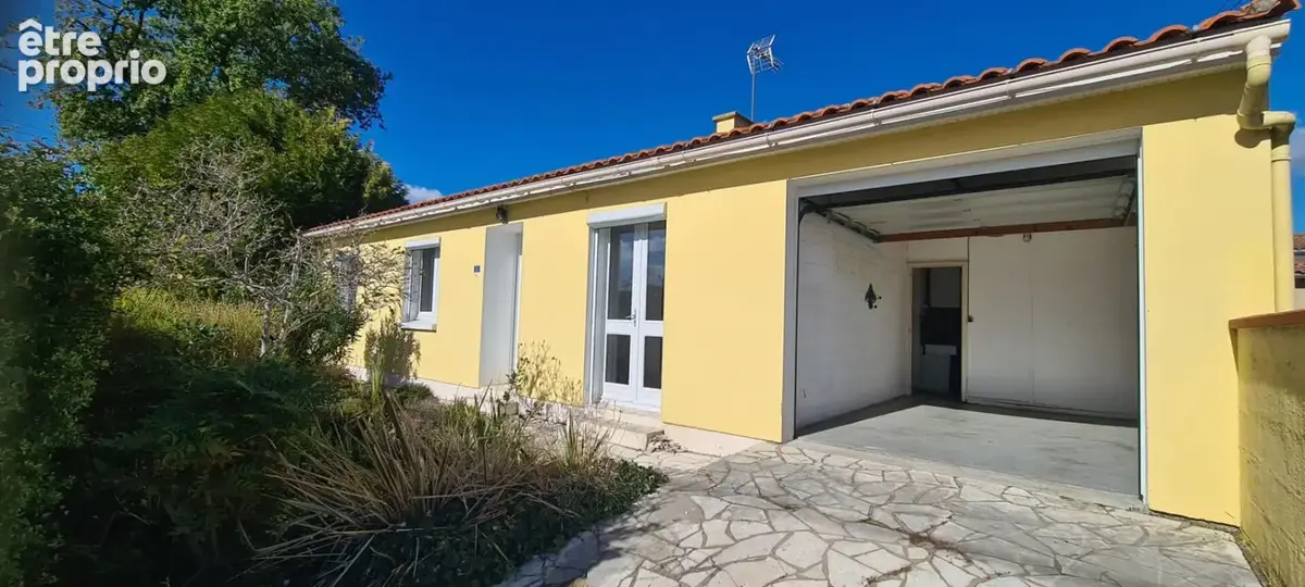 Maison Clisson 5 P . 3 Chs . Bureau . 81.29 M² . T 377 M² . Terrasse . Garage - photo 10