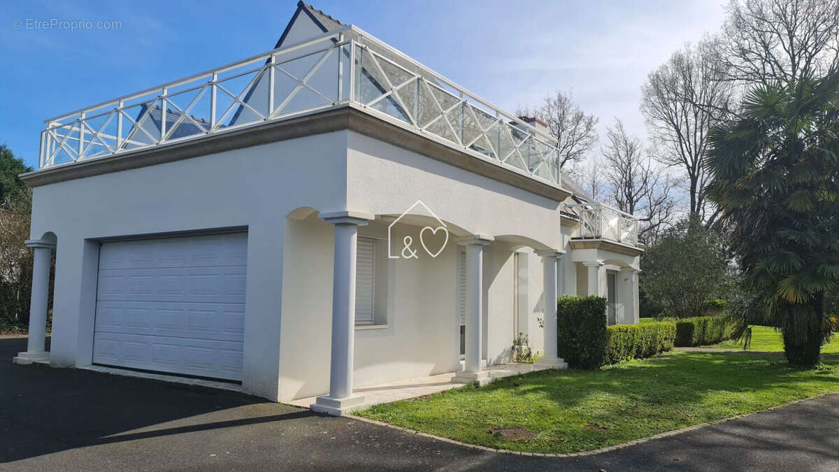 Maison à LA CHAPELLE-SUR-ERDRE