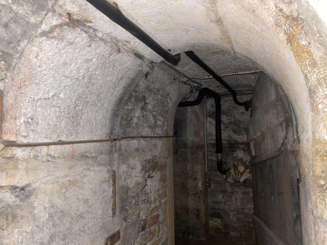 Cave - Lyon - Presqu'Île - photo 3