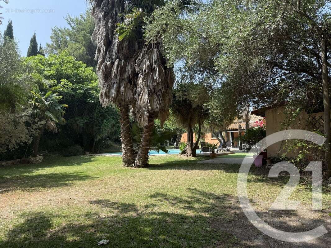 Maison à SAINT-CYPRIEN