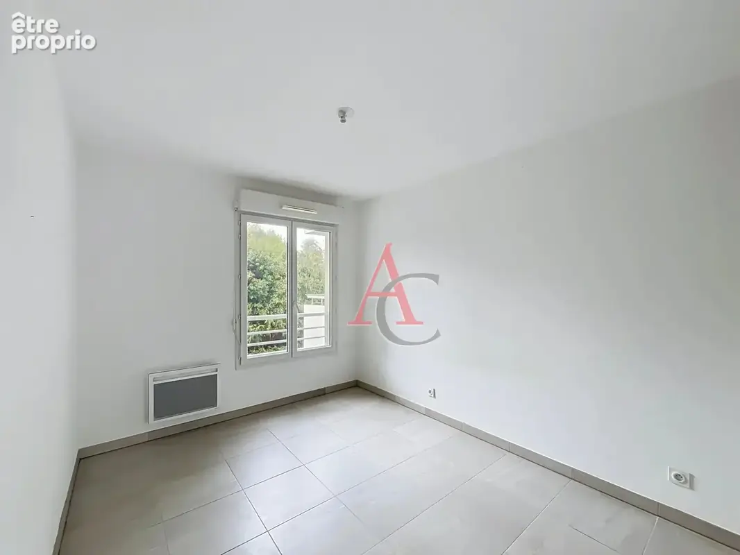 Antibes, 2 pièces 39 m², terrasse, parking sous-sol - photo 3