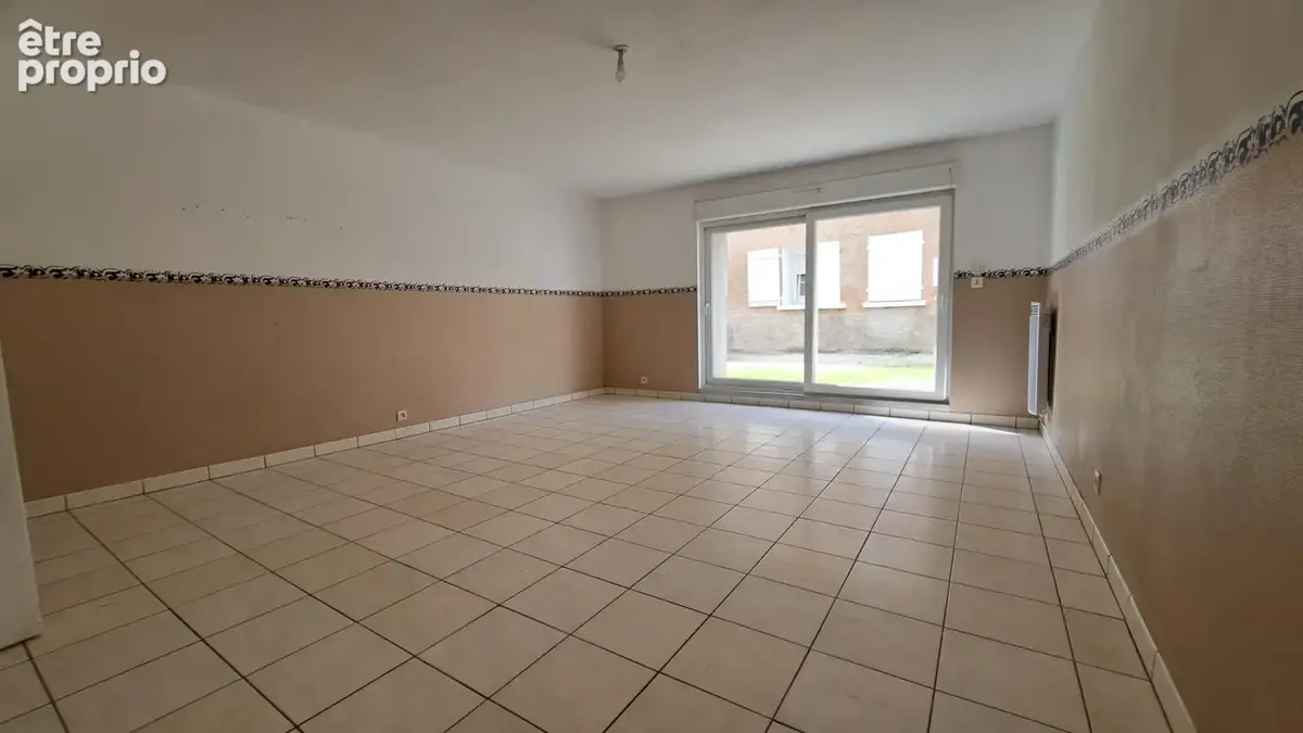 séjour - Maison à JAUNAY-CLAN