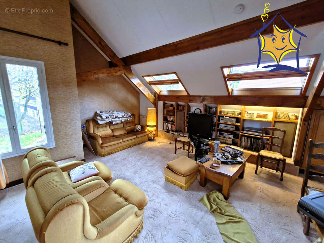 Maison à VIRY-CHATILLON