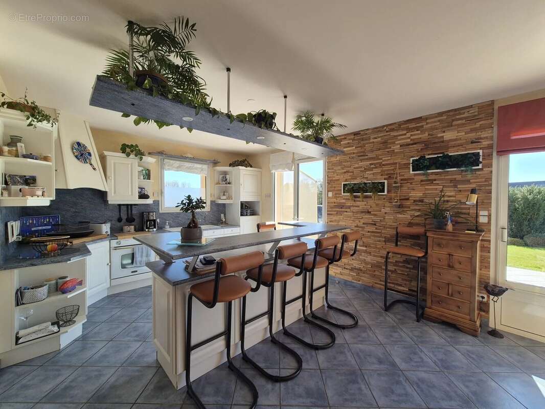 Maison à SAINT-PIERRE-SUR-ORTHE