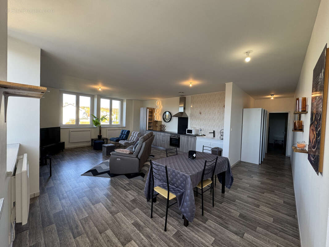 Appartement à JOEUF