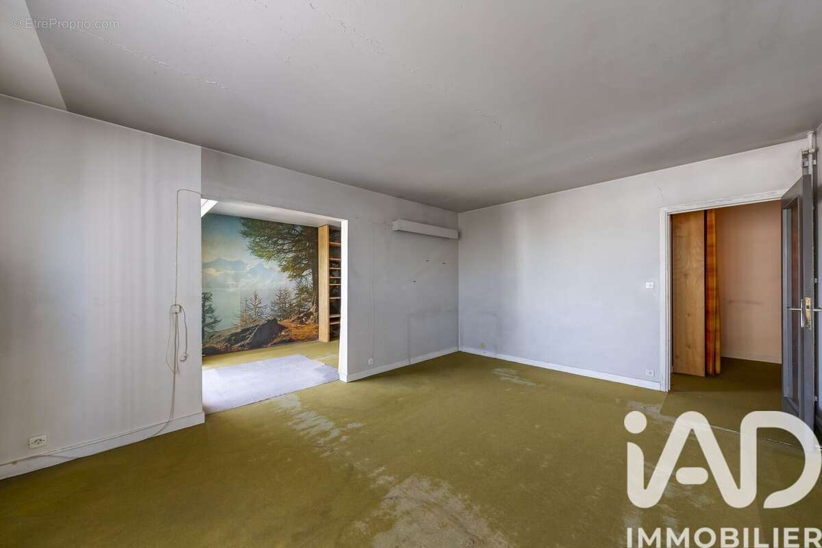 Photo 3 - Appartement à CHEVILLY-LARUE
